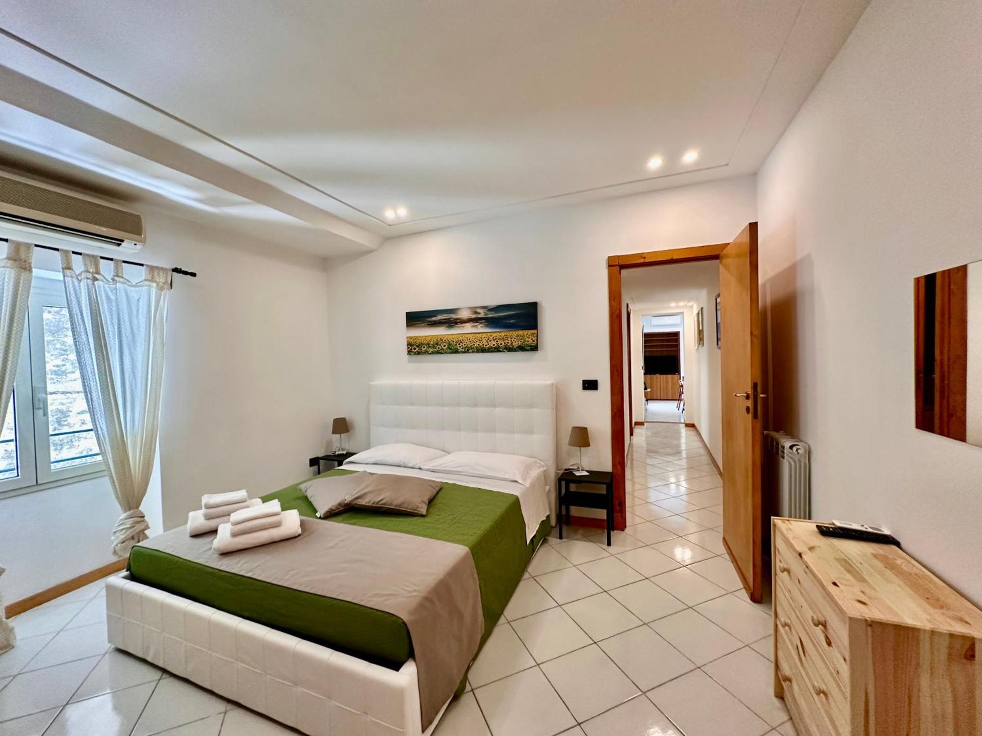 Mammina Chiatamone Appartement